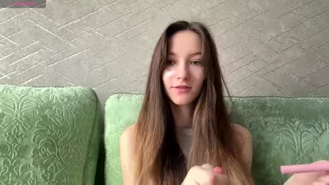 Hello Viola here   Help me to make 50 thumbs up 333 online show from 5, 4, 2026