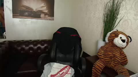 TroyWade online show from 16, 5, 2026