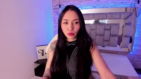   online show from 13, 12, 2024