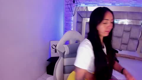   online show from 14, 1, 2025