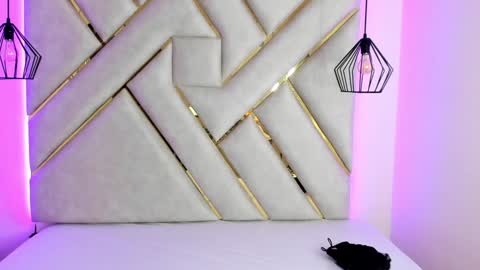   online show from 6, 2, 2025