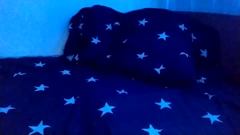 Snapshot of trypophob1a chatting on 31, 12, 2024 Emilum online show from 31, 12, 2024