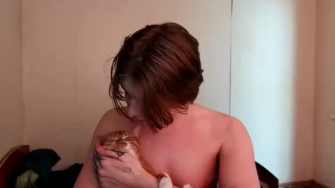 Snapshot of trypophob1a chatting on 20, 2, 2025 Emilum online show from 20, 2, 2025