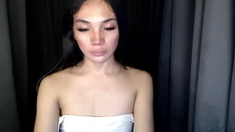 ts_athisa online show from 12, 10, 2025