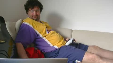 Snapshot of tsartan111 chatting on 18, 12, 2025 tsartan111 online show from 18, 12, 2025