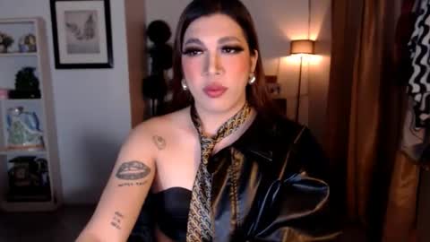 Snapshot of tsbigmilk chatting on 7, 2, 2026 tsbigmilk online show from 7, 2, 2026