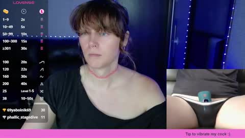 Snapshot of tsellieryder chatting on 19, 10, 2025 Ellie Ryder online show from 19, 10, 2025