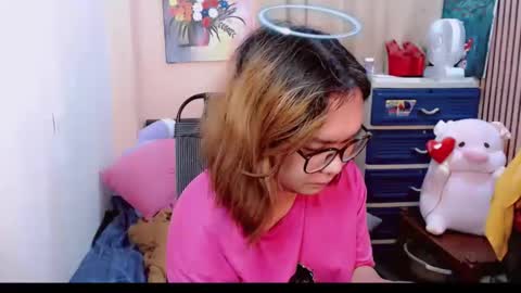 Snapshot of tshotsylvana143 chatting on 1, 4, 2026 Alice Guo online show from 1, 4, 2026