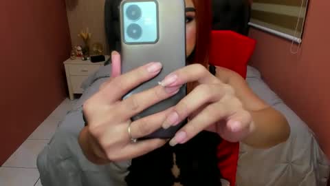 Snapshot of tshugescock chatting on 8, 2, 2025 SEDUCTIVEmistresCUMS online show from 8, 2, 2025