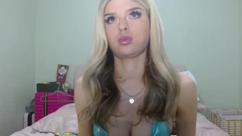 Snapshot of tsindicablue chatting on 10, 12, 2024 tsindicablue online show from 10, 12, 2024