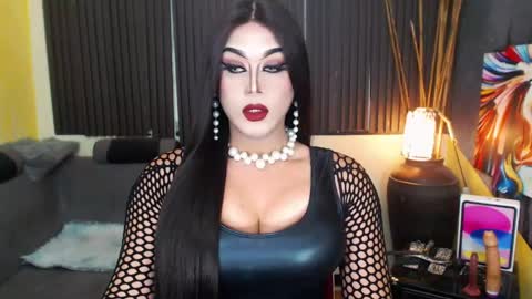 Nicoleeee online show from 30, 4, 2026