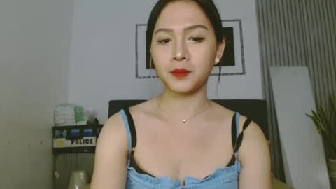 Snapshot of tsnathaliasilvana chatting on 15, 1, 2025 Bella Ratbu online show from 15, 1, 2025
