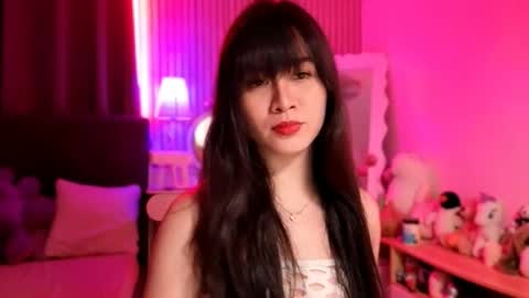 Snapshot of tsnathaliasilvana chatting on 25, 9, 2025 Bella Ratbu online show from 25, 9, 2025