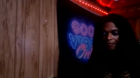 Snapshot of tsnitra chatting on 23, 11, 2025 TsNitra online show from 23, 11, 2025