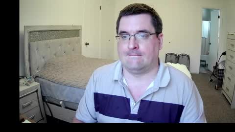 Snapshot of tstwbtsb chatting on 27, 4, 2026 tstwbtsb online show from 27, 4, 2026