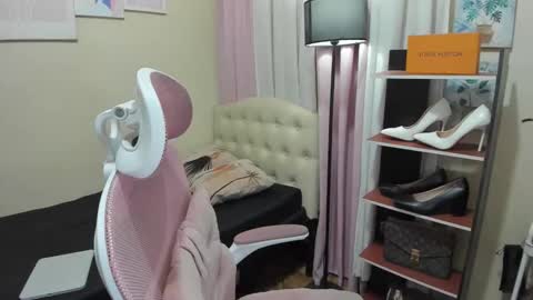 tsuncutmargauxx online show from 3, 10, 2025