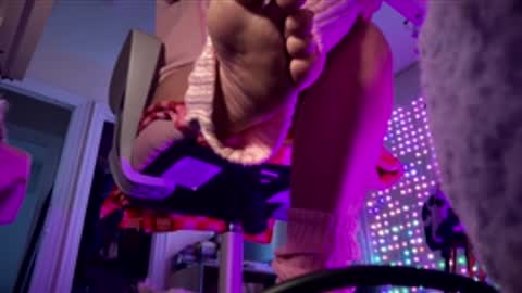 Snapshot of tsunderenextdoor chatting on 24, 11, 2025 MOCHI NEXT DOOR online show from 24, 11, 2025