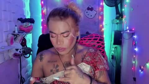 BellaRoxanna online show from 6, 12, 2024