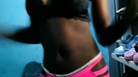 Snapshot of tswana_ chatting on 1, 3, 2026 lencer online show from 1, 3, 2026