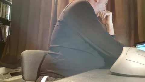 Snapshot of tubsy6868 chatting on 26, 11, 2025 tubsy6868 online show from 26, 11, 2025