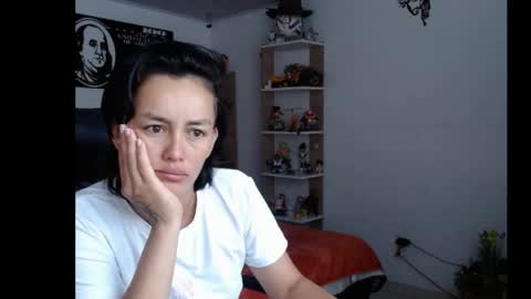 Snapshot of tucomplic69 chatting on 19, 4, 2026 tucomplic69 online show from 19, 4, 2026