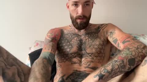 Snapshot of tuhands chatting on 28, 7, 2026 Tuhands online show from 28, 7, 2026