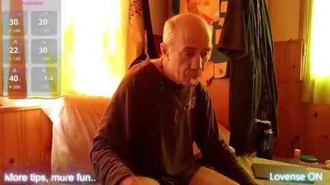 Papi Facu online show from 3, 11, 2025