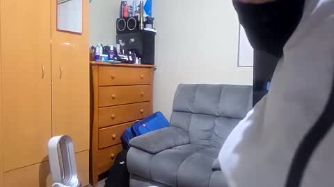 Snapshot of turkzuowt chatting on 2, 3, 2026 turkzuowt online show from 2, 3, 2026