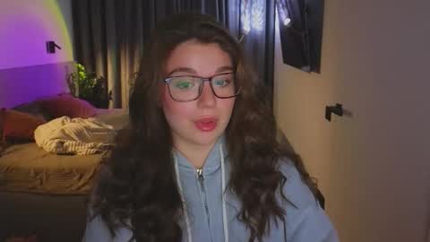 Ariana online show from 4, 11, 2025