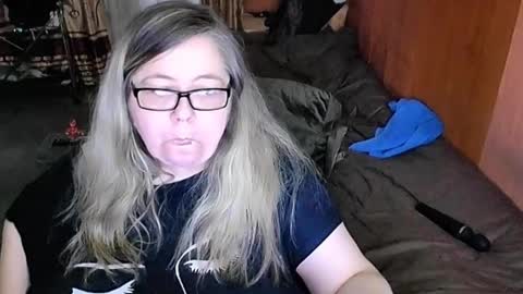 Lana online show from 5, 3, 2025