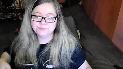 Lana online show from 6, 3, 2025