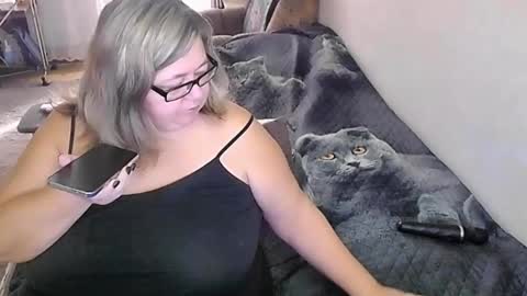 Lana online show from 9, 9, 2025