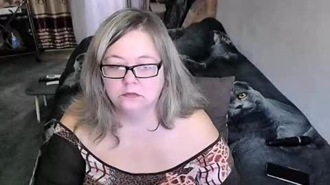 Lana online show from 17, 10, 2025