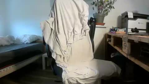 Tobi online show from 12, 1, 2025