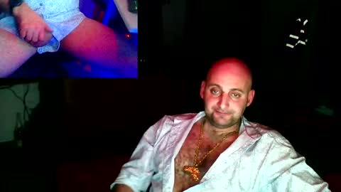 Snapshot of twardyidlugi chatting on 22, 12, 2024 twardyidlugi online show from 22, 12, 2024