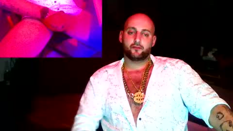 Snapshot of twardyidlugi chatting on 1, 1, 2025 twardyidlugi online show from 1, 1, 2025