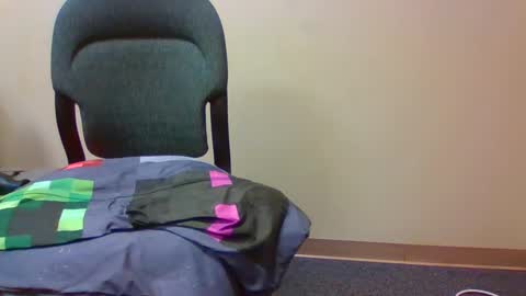 Snapshot of twayne29x chatting on 28, 2, 2025 twayne29x online show from 28, 2, 2025