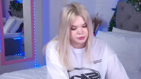 Hallie online show from 28, 12, 2024