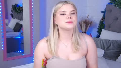 Hallie online show from 30, 12, 2024