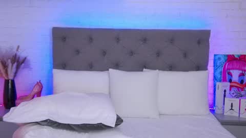 Hallie online show from 1, 3, 2025