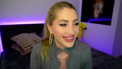 Snapshot of tweety_twist chatting on 7, 2, 2025 MayCarrey online show from 7, 2, 2025