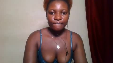 twerker_lyly online show from 4, 11, 2025