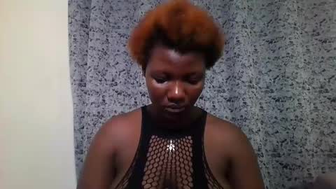 twerker_lyly online show from 9, 11, 2025