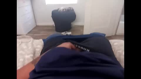 Snapshot of twest84 chatting on 5, 10, 2025 twest84 online show from 5, 10, 2025