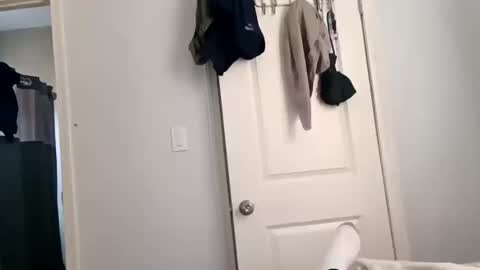 Snapshot of twest84 chatting on 10, 10, 2025 twest84 online show from 10, 10, 2025