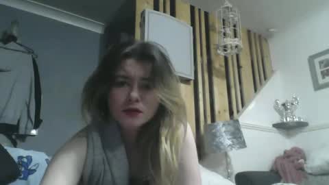 Snapshot of twice_my_age chatting on 18, 3, 2026 twice my age online show from 18, 3, 2026