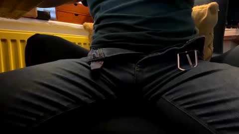 Snapshot of twickenhamthickshaft chatting on 10, 2, 2025 Fred Eric Smitherton online show from 10, 2, 2025