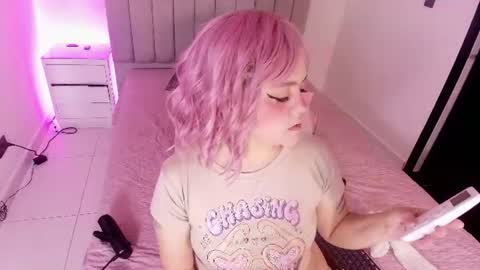 Snapshot of twiggy_sw chatting on 8, 7, 2026 Twiggy online show from 8, 7, 2026