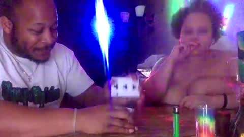 Twin and Lea online show from 18, 1, 2025