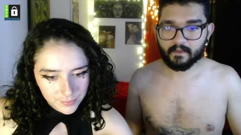 TwinFlamesXX online show from 12, 1, 2025